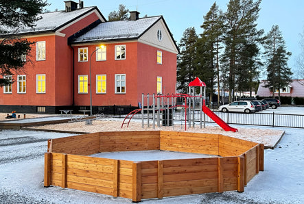 Skolgård Umeå8 Case Image